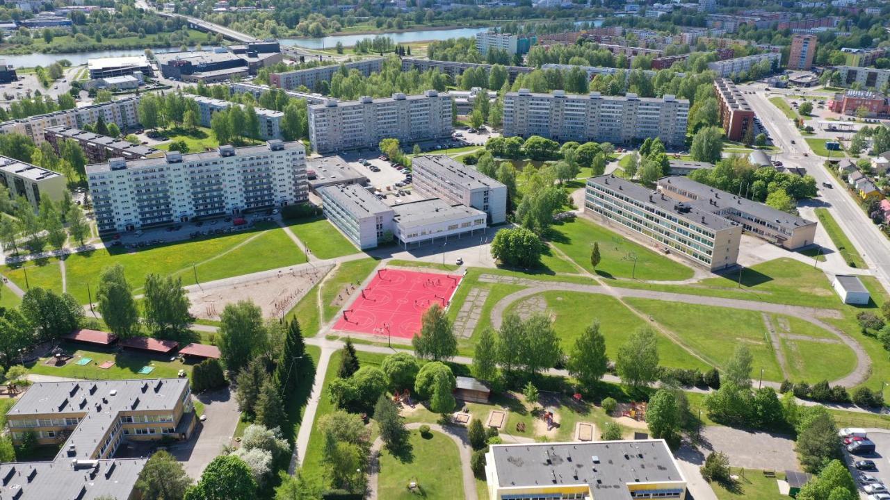 Over The River Apartment Tartu Exterior foto